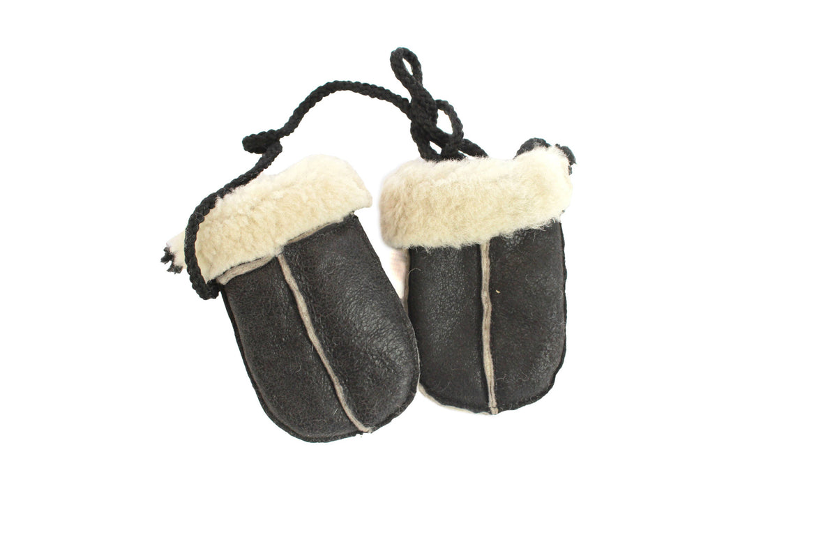 Sheepskin Baby Puddy Mitten - "Keep Safe" Cord