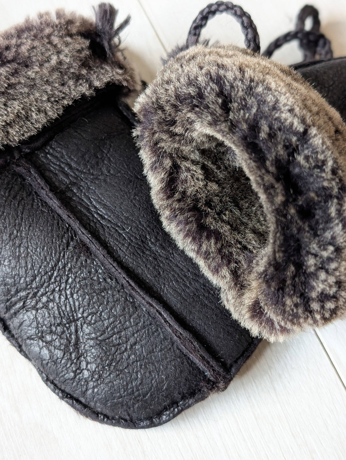 Sheepskin Baby Puddy Mitten - "Keep Safe" Cord