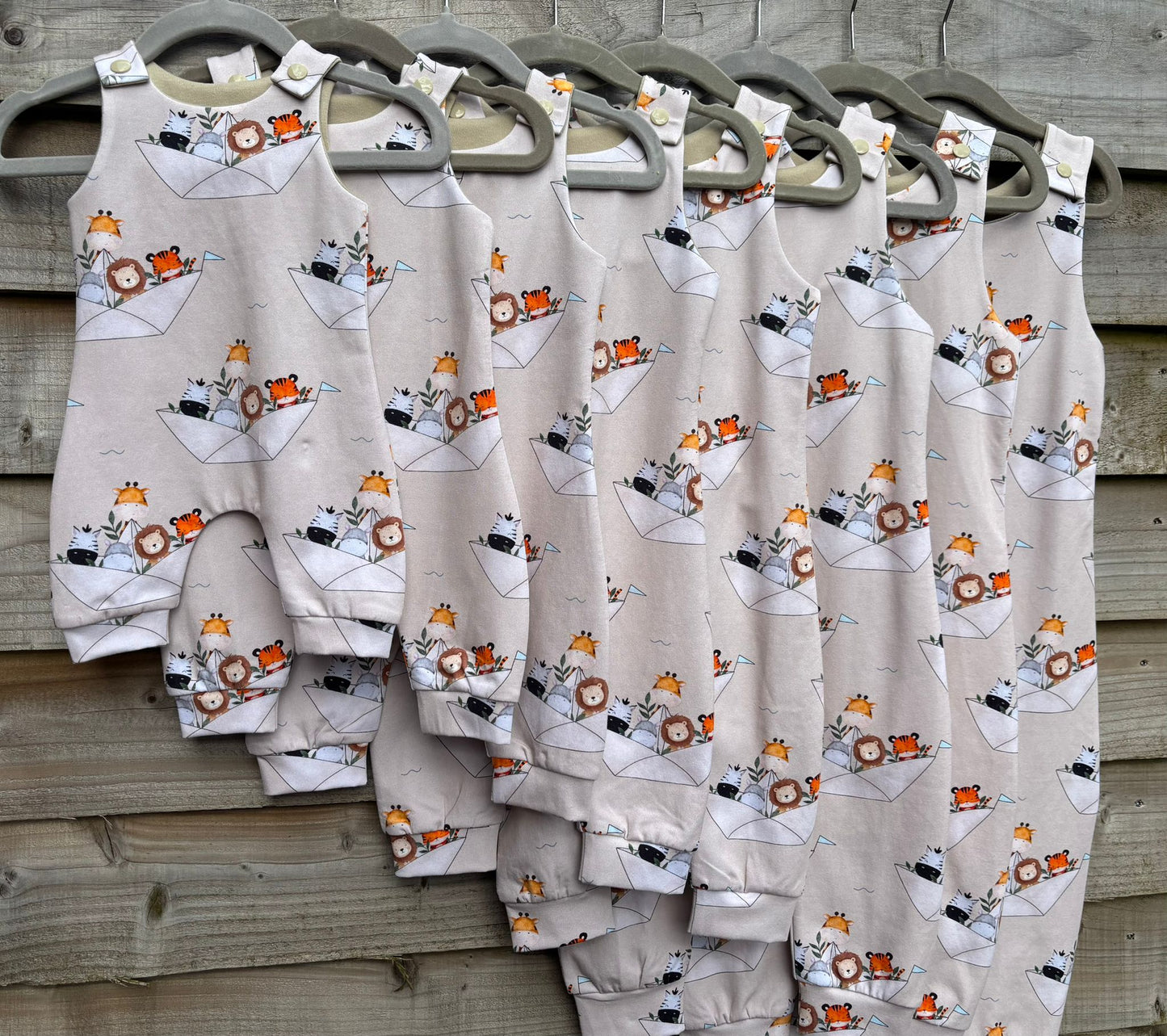 Paper Boats Romper (Beige , Dusky Pink , White , Blue)